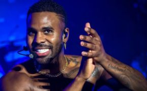 Jason Derulo sings from balcony after arena gig gets cancelled