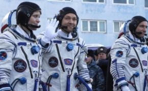 Soyuz rocket: First astronauts launch into space since failure