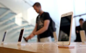Apple ordered to pull iPhones from stores in Germany