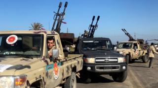 Libya crisis: Fighting flares on outskirts of Tripoli
