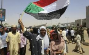 Sudan crisis: Military council arrests former government members