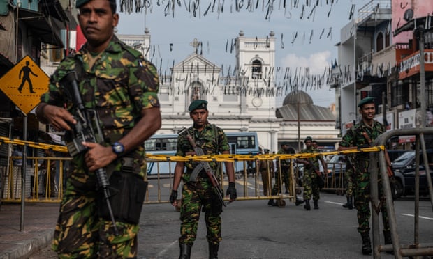 Sri Lankan police raid HQ of Islamic group suspected of attacks